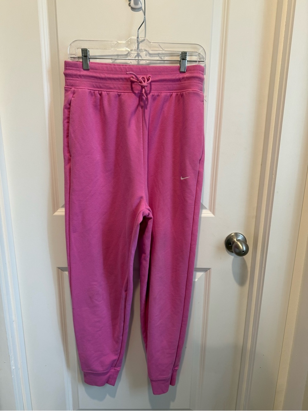 Nike Dri-FIT Pink Fleece Jogger Sweatpants Women’s Medium